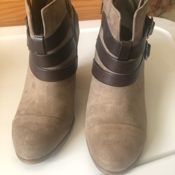 Booties - Picture 8 of 9